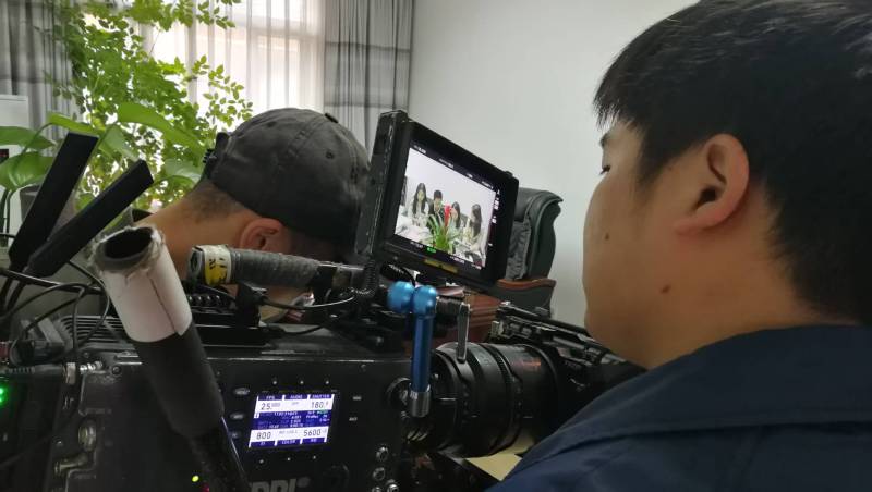 剧本杀式体验：天桥区广告片拍摄公司构建沉浸式消费决策路径